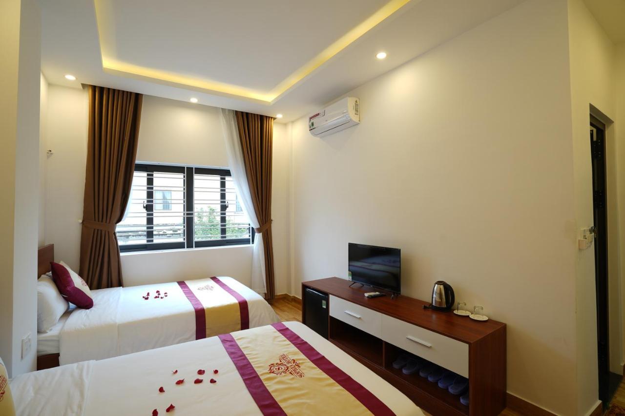 Sapphire Hotel Hue Bagian luar foto