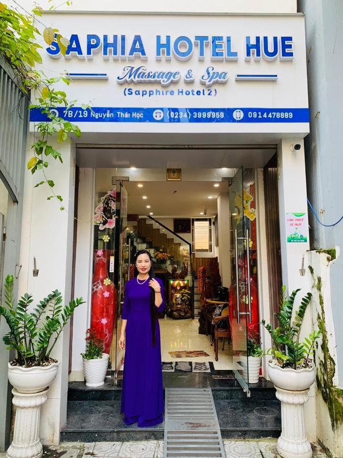 Sapphire Hotel Hue Bagian luar foto