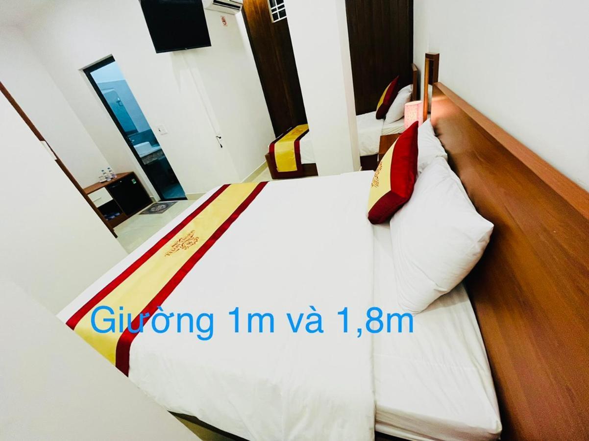 Sapphire Hotel Hue Bagian luar foto