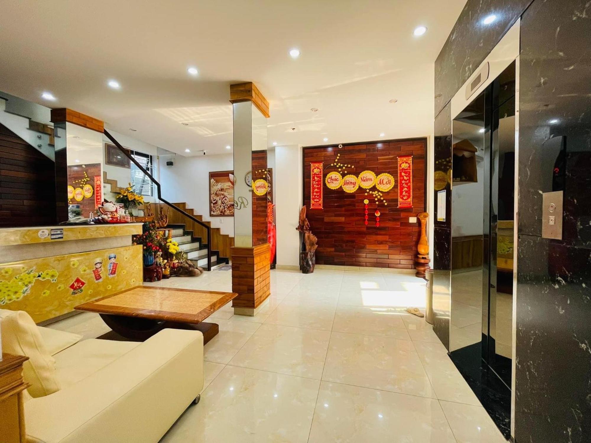Sapphire Hotel Hue Bagian luar foto