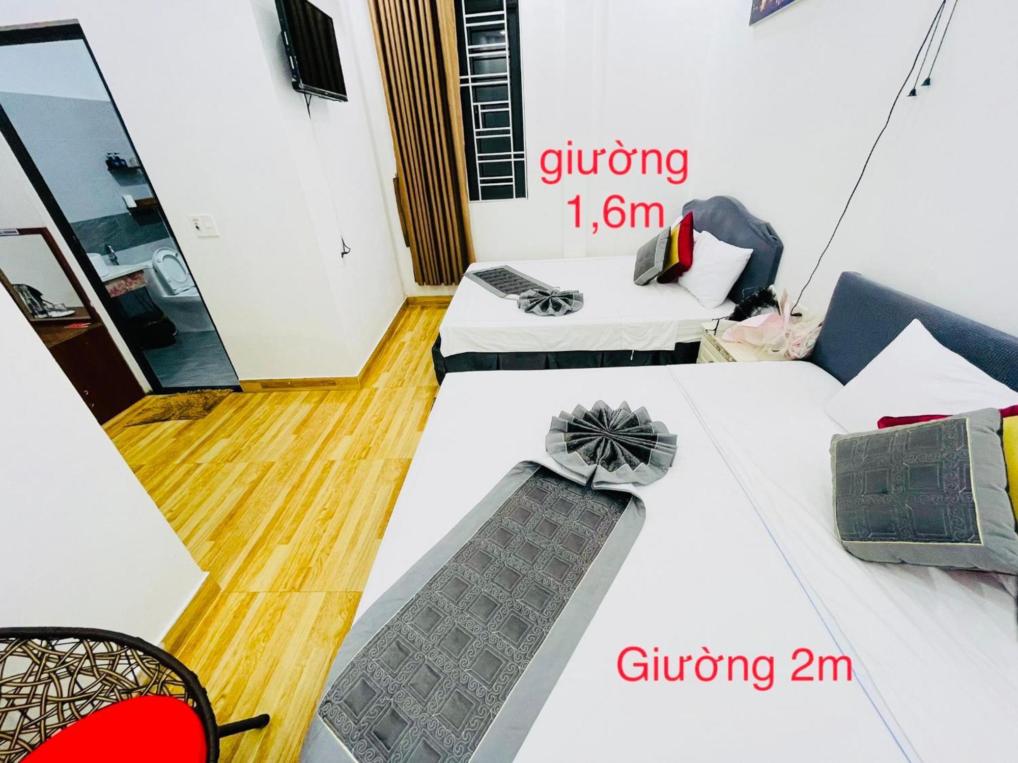 Sapphire Hotel Hue Bagian luar foto